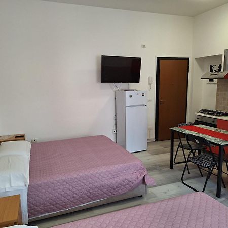 Giada Rooms Peschiera del Garda Buitenkant foto