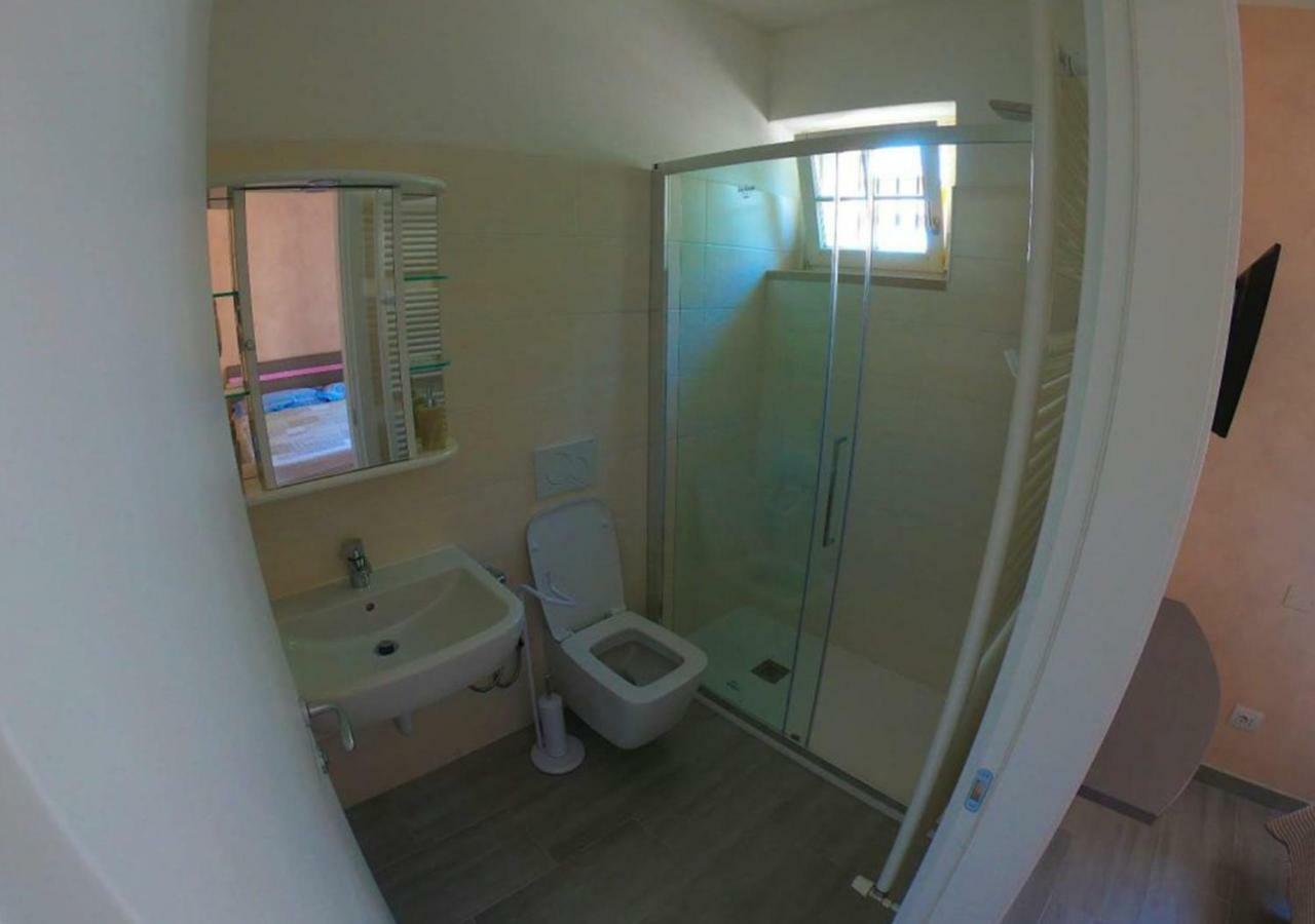 Giada Rooms Peschiera del Garda Buitenkant foto